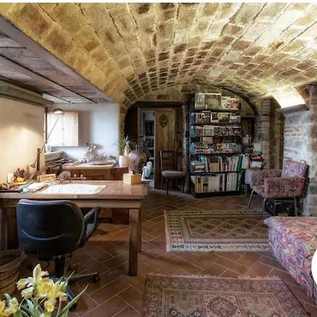 Apartamento Elettra Flower Montecatini Val di Cecina Exterior foto